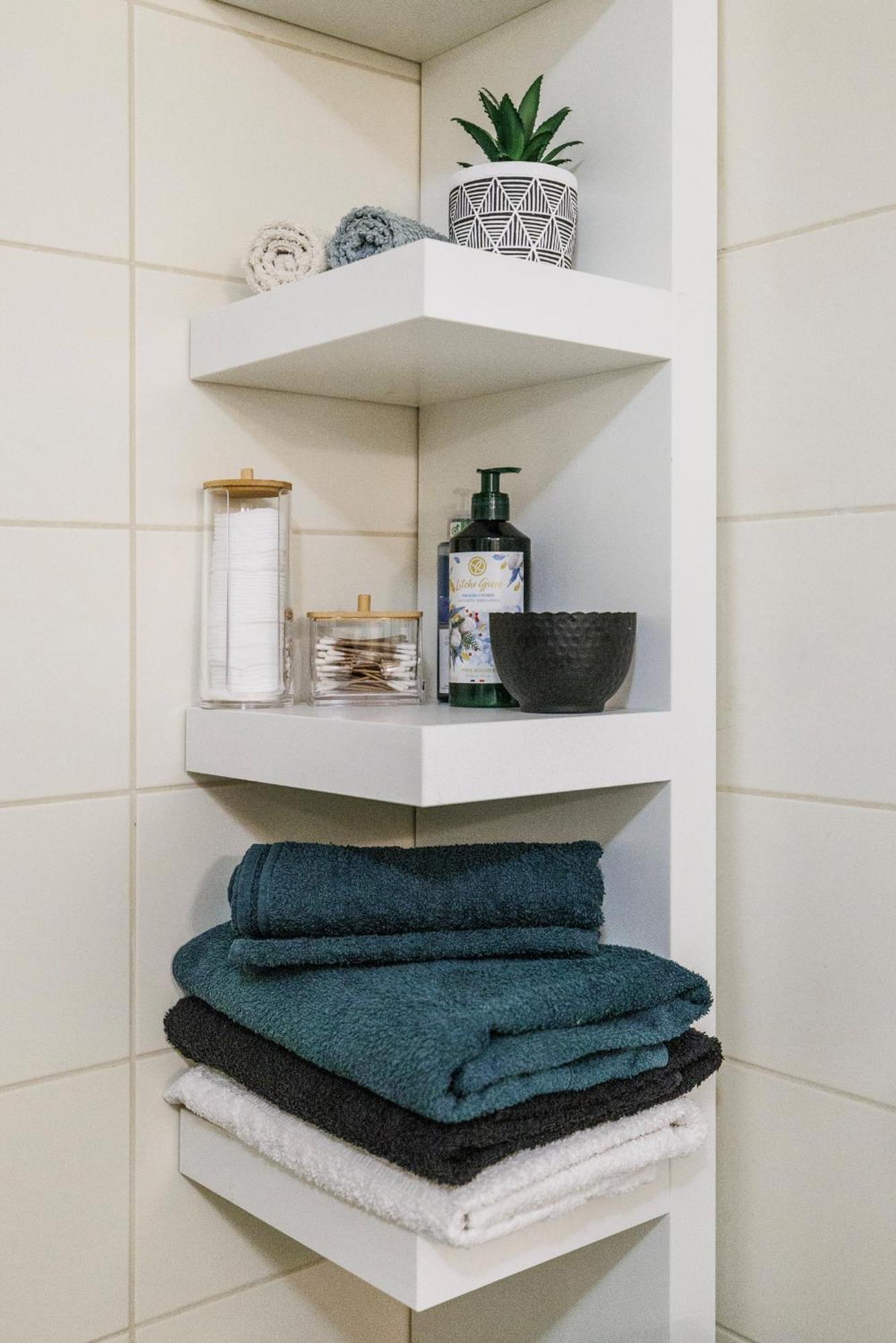Spacious Flat & Parking Possibility, 3 Stops To Wenceslav Square Πράγα Εξωτερικό φωτογραφία