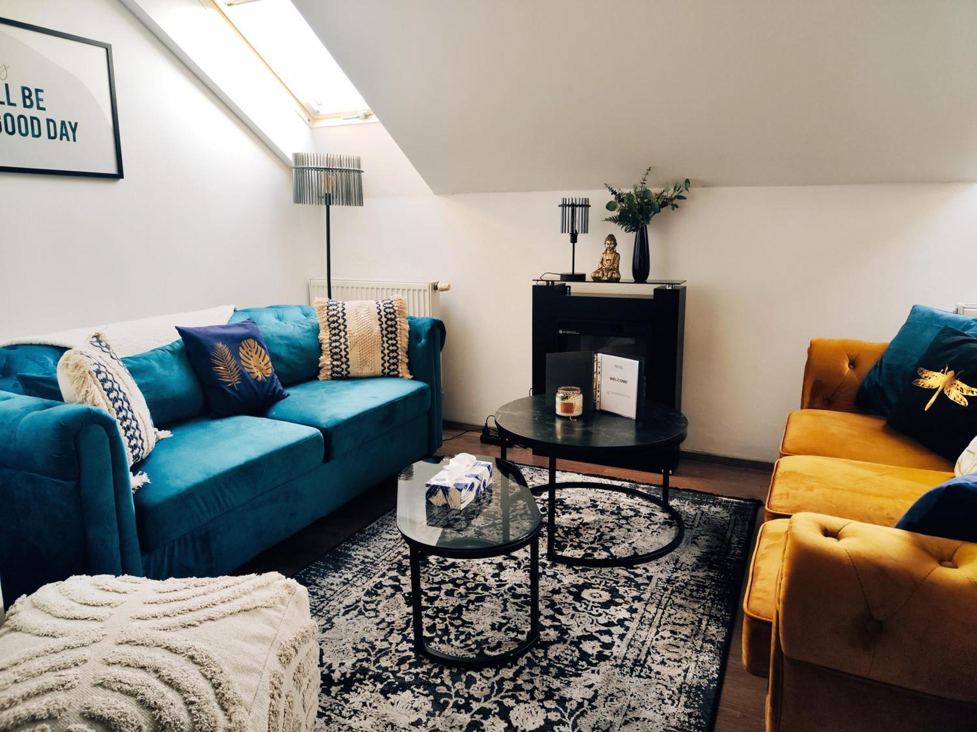 Spacious Flat & Parking Possibility, 3 Stops To Wenceslav Square Πράγα Εξωτερικό φωτογραφία