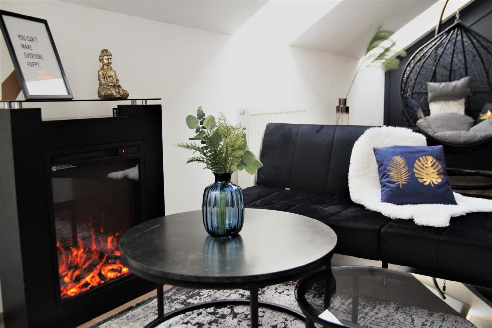 Spacious Flat & Parking Possibility, 3 Stops To Wenceslav Square Πράγα Εξωτερικό φωτογραφία
